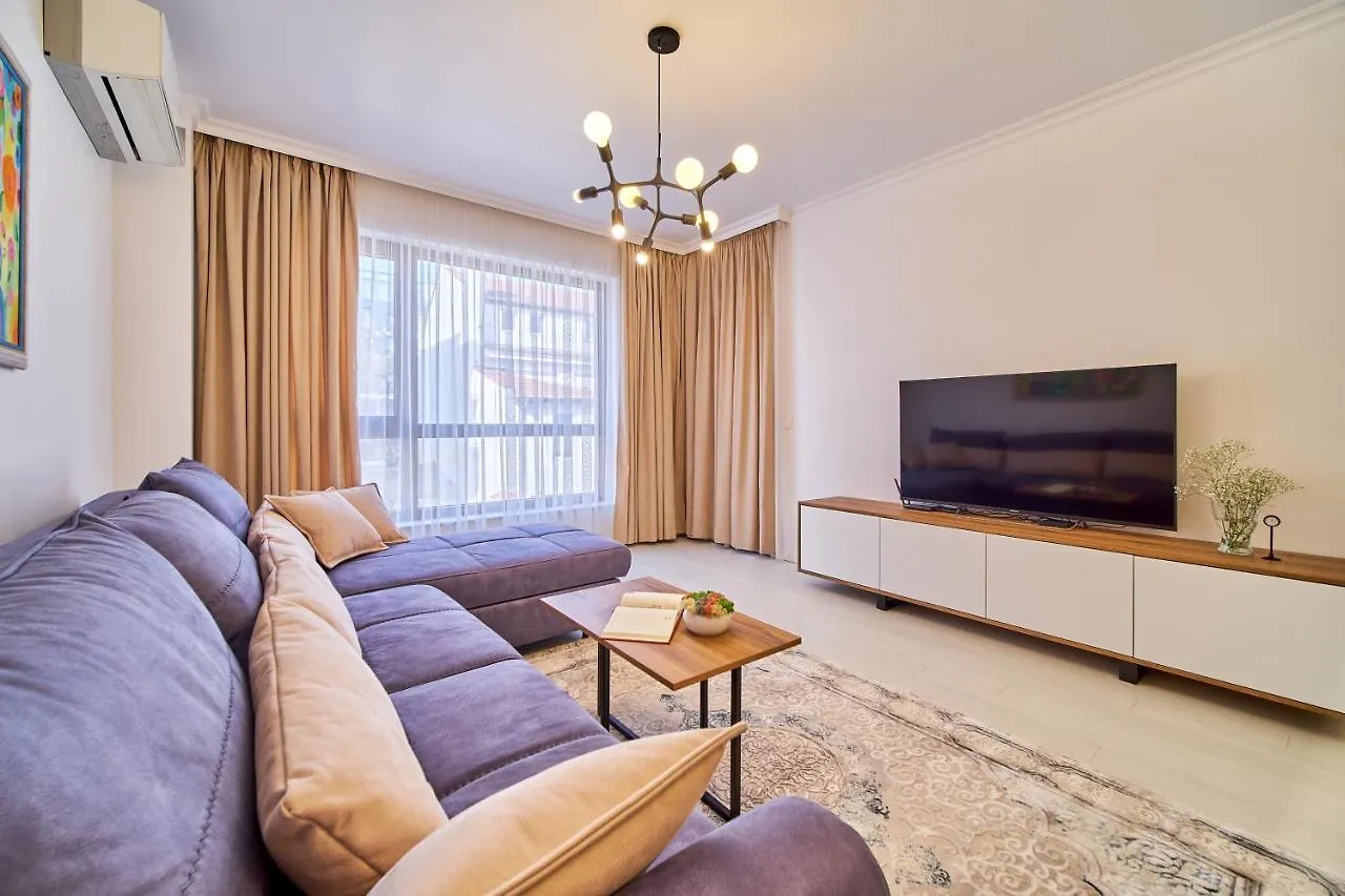 Premium Center Apartment In Grand Karavel Varna