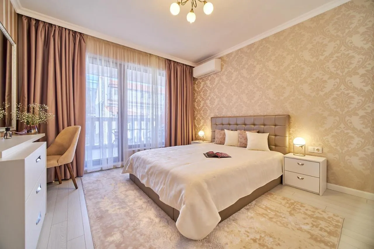 Premium Center Apartment In Grand Karavel Varna